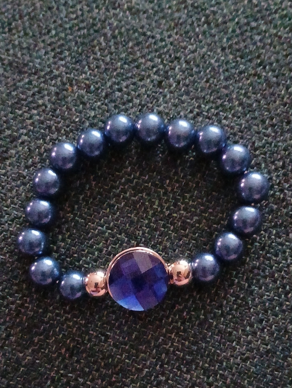 Blue Pearl Stretch Bracelet with Faceted Blue Crystal Accent